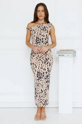 Exotic Essence Off Shoulder Midi Dress Print